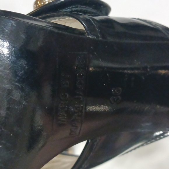 Marc By Marc Jacobs Gold and Black Block Heels Open Toe Mules Size 6 - Picture 8 of 9